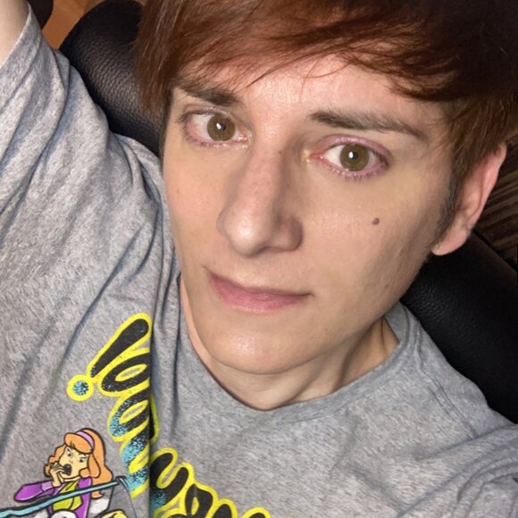 Meet your Posher, Edward - Picture 3 of 3